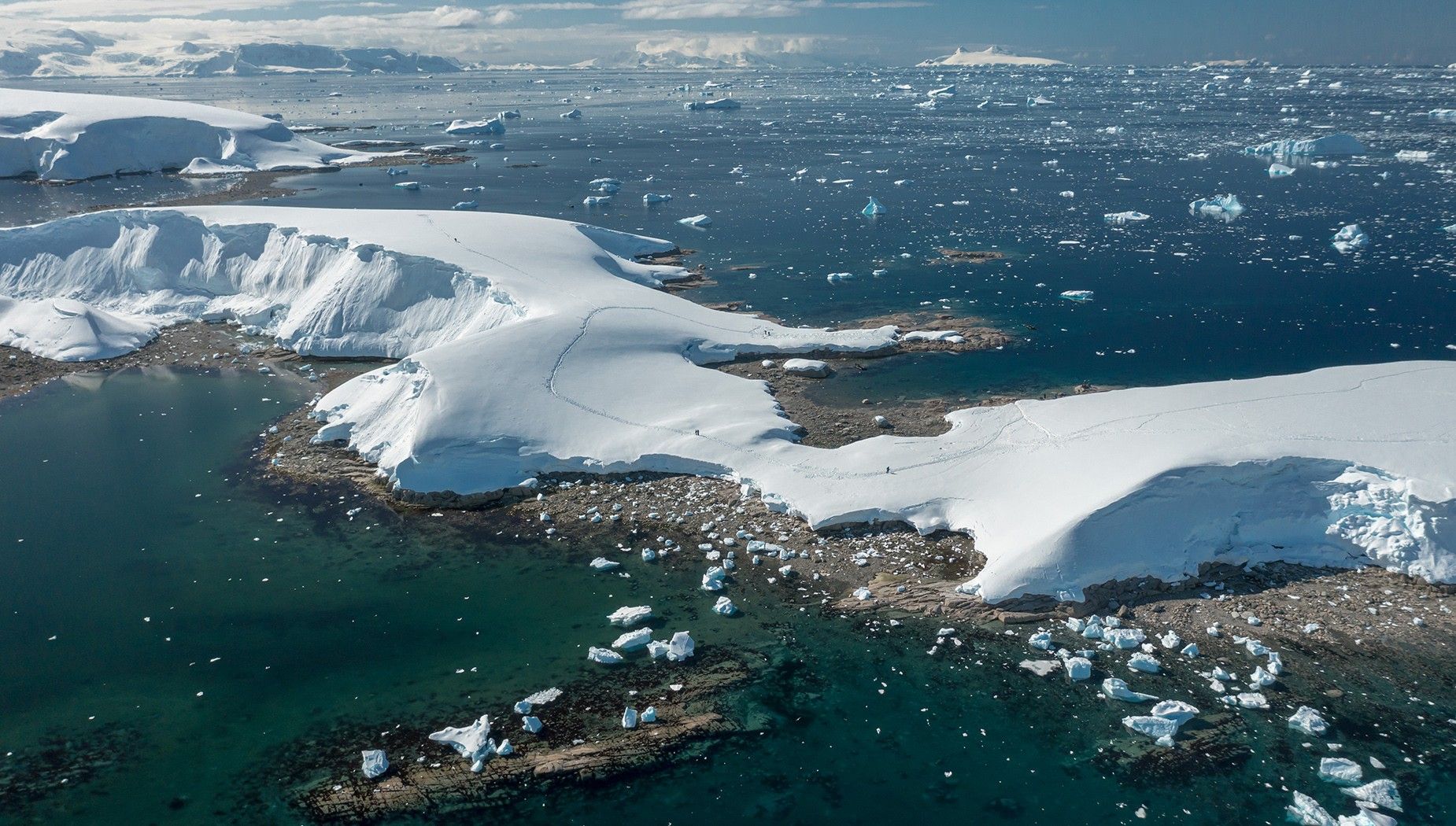 Antarctic Peninsula Discovery