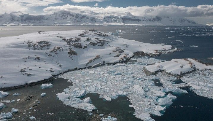Antarctic Peninsula Discovery