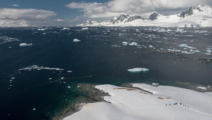 Antarctic Peninsula Discovery