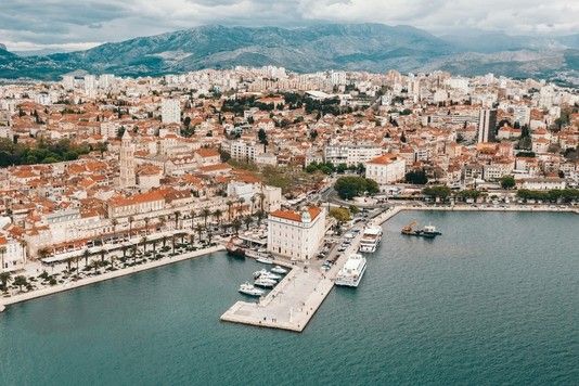 SPLIT